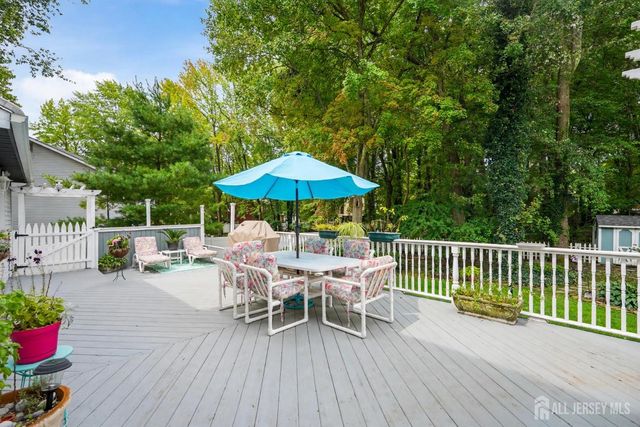 23 Merritt Terrace, Old Bridge, NJ 07747