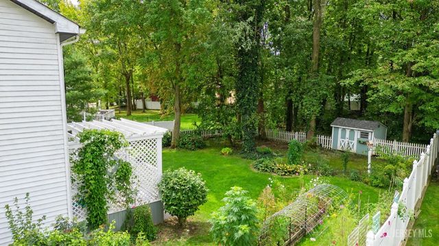 23 Merritt Terrace, Old Bridge, NJ 07747
