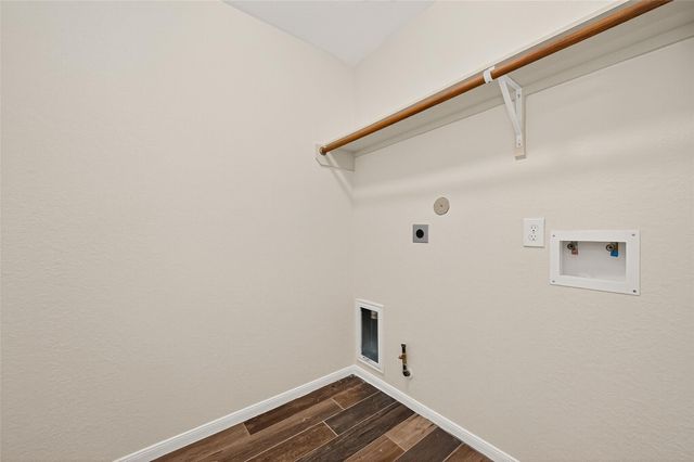 2107 Bishop Hollow Lane, Rosenberg, TX 77471