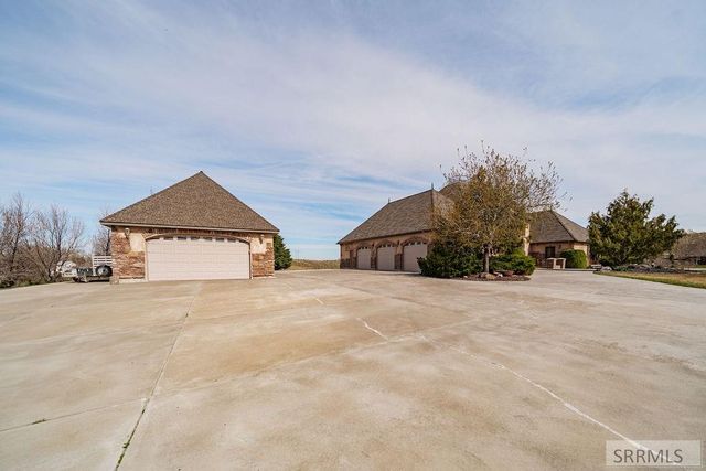 5167 E 65th S, Idaho Falls, ID 83406