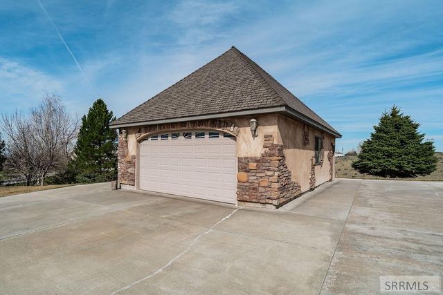 5167 E 65th S, Idaho Falls, ID 83406