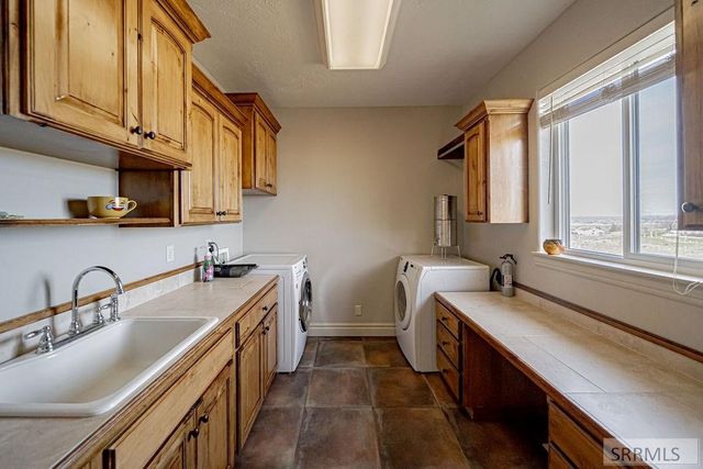 5167 E 65th S, Idaho Falls, ID 83406