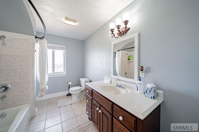 5167 E 65th S, Idaho Falls, ID 83406