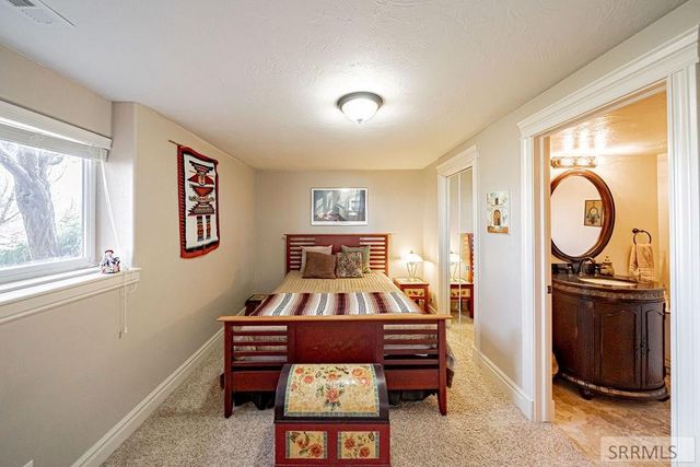 5167 E 65th S, Idaho Falls, ID 83406