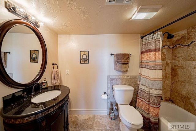 5167 E 65th S, Idaho Falls, ID 83406