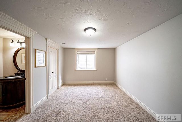 5167 E 65th S, Idaho Falls, ID 83406