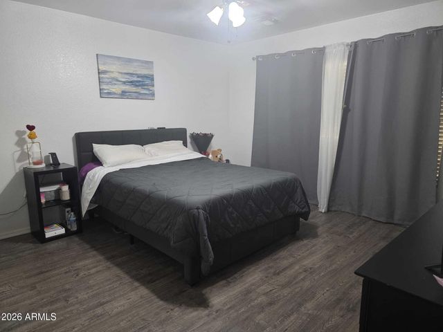 6427 W CORDES Road, Phoenix, AZ 85043