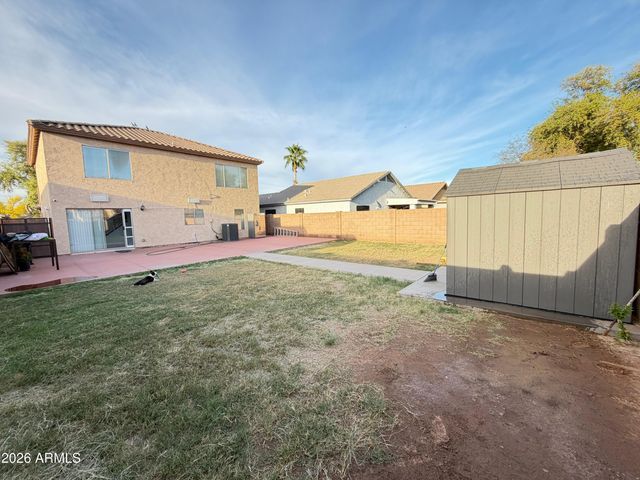 6427 W CORDES Road, Phoenix, AZ 85043