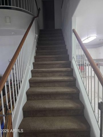 6427 W CORDES Road, Phoenix, AZ 85043