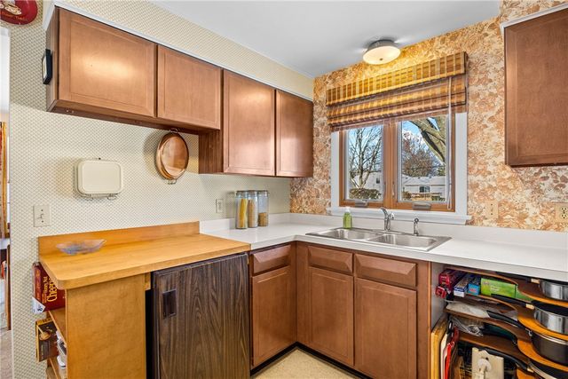 539 Fox Meadow Road, Greece, NY 14626