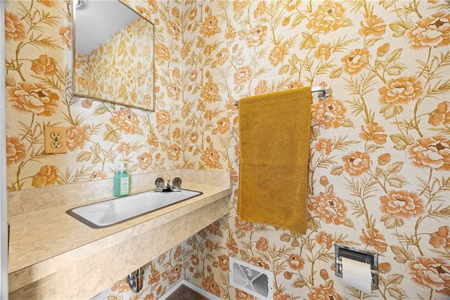 539 Fox Meadow Road, Greece, NY 14626