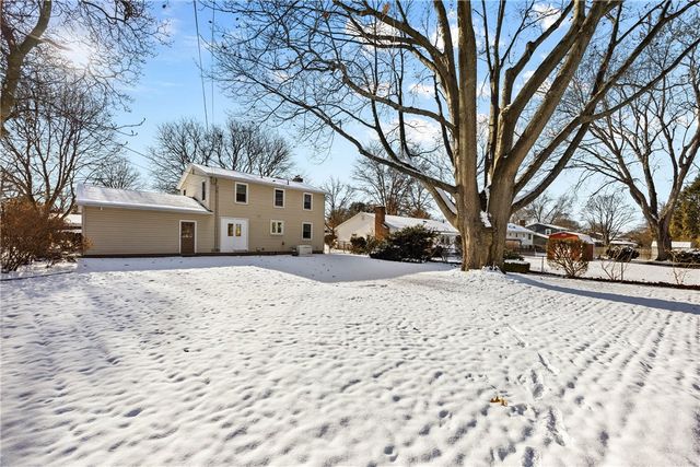 539 Fox Meadow Road, Greece, NY 14626