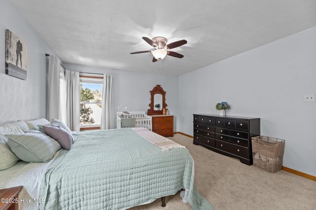 116 Kingsway Way, Moyock, NC 27958