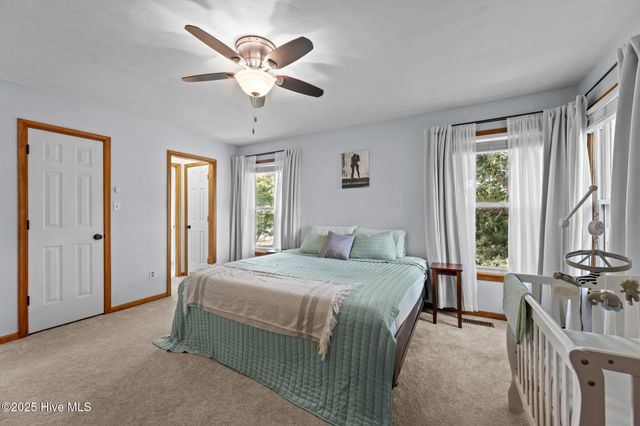 116 Kingsway Way, Moyock, NC 27958