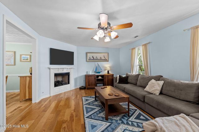 116 Kingsway Way, Moyock, NC 27958