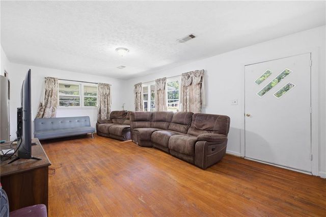4 Wakefield Place, Rome, GA 30165