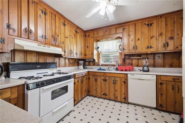 4 Wakefield Place, Rome, GA 30165