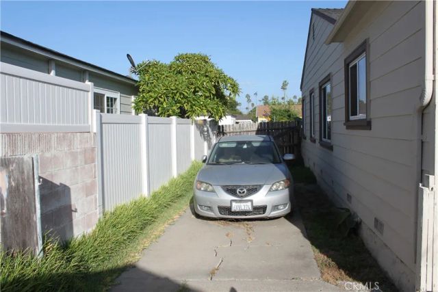 1920 S Parton Street, Santa Ana, CA 92707