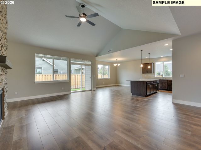305 E CARIBOU Ct 22, La Center, WA 98629
