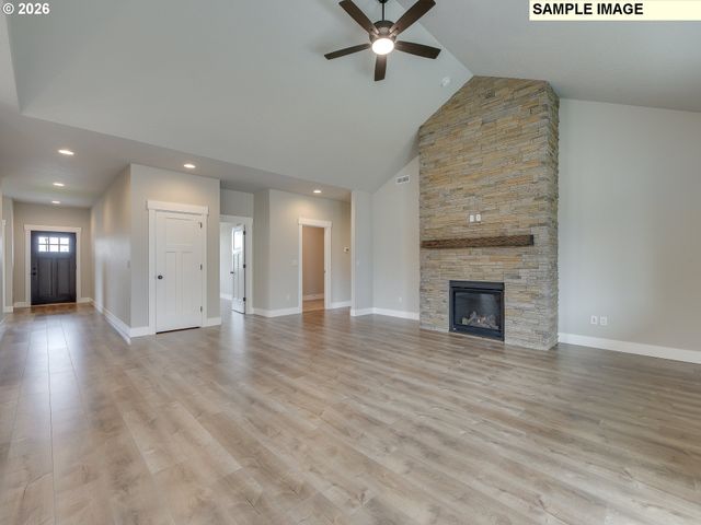 305 E CARIBOU Ct 22, La Center, WA 98629