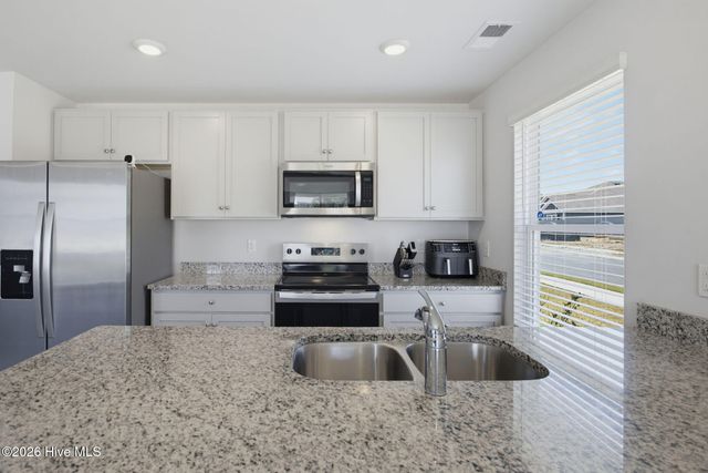 3101 Lobelia Lane Unit 104, Leland, NC 28451
