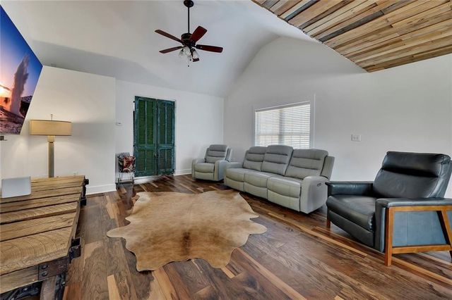701 Mulberry Circle, Woodstock, GA 30189