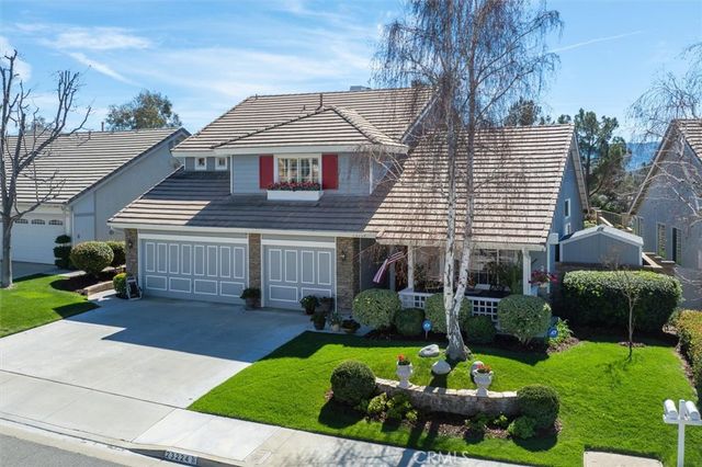 23224 Sherwood, Valencia, CA 91354