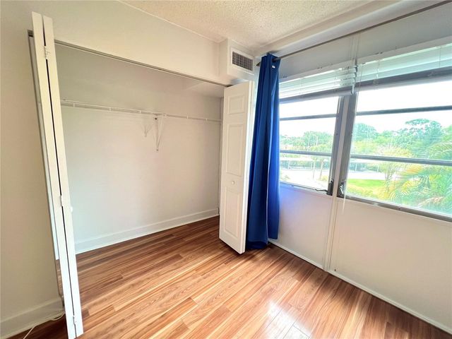 3315 58TH AVENUE S 318, St Petersburg, FL 33712