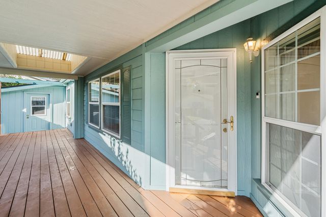 208 NW Creekside Drive, Grants Pass, OR 97526