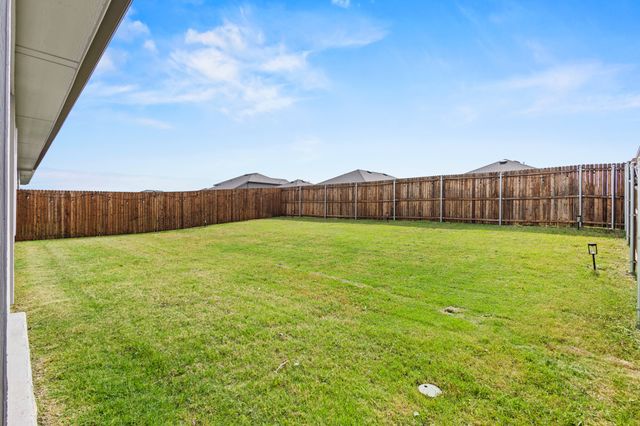 4013 Pinebluff Lane, Princeton, TX 75407