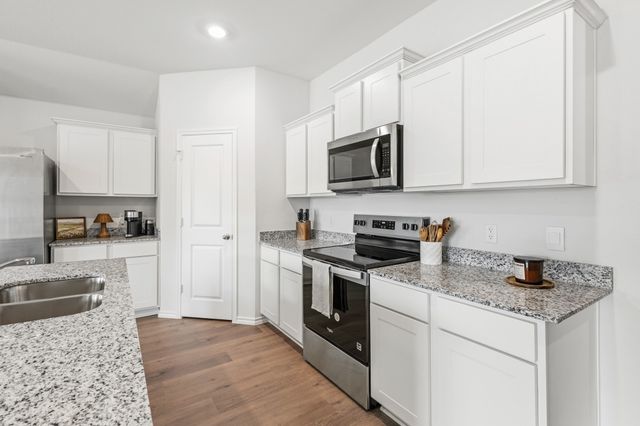 4013 Pinebluff Lane, Princeton, TX 75407