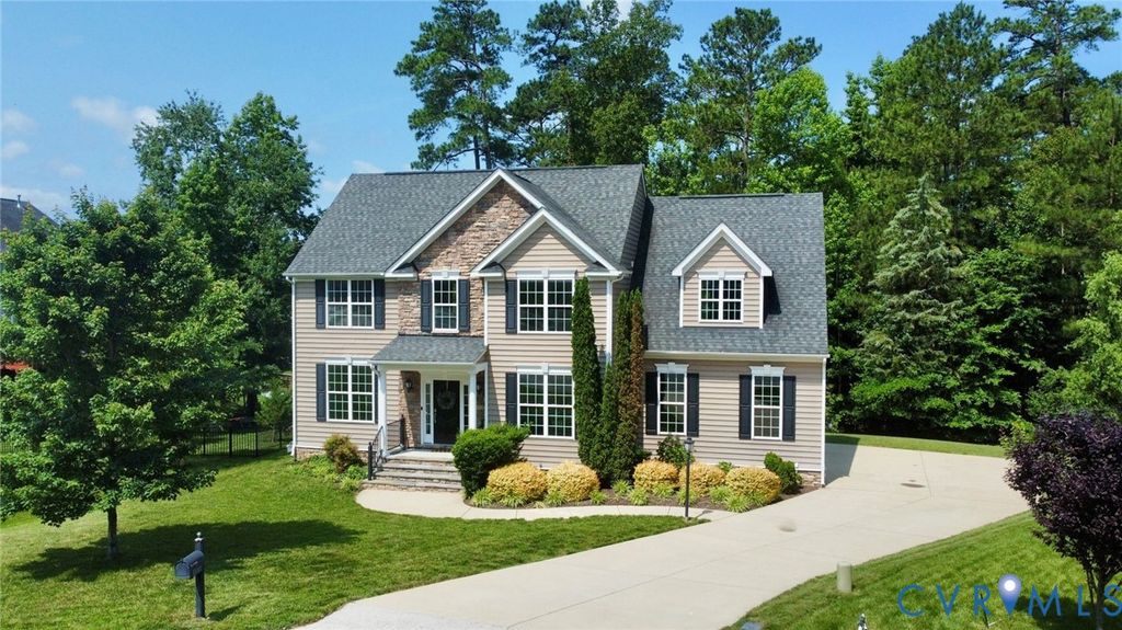 11706 Black Alder Dr, Moseley, VA 23120