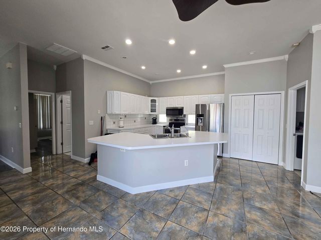 12020 Robina Road, Weeki Wachee, FL 34614