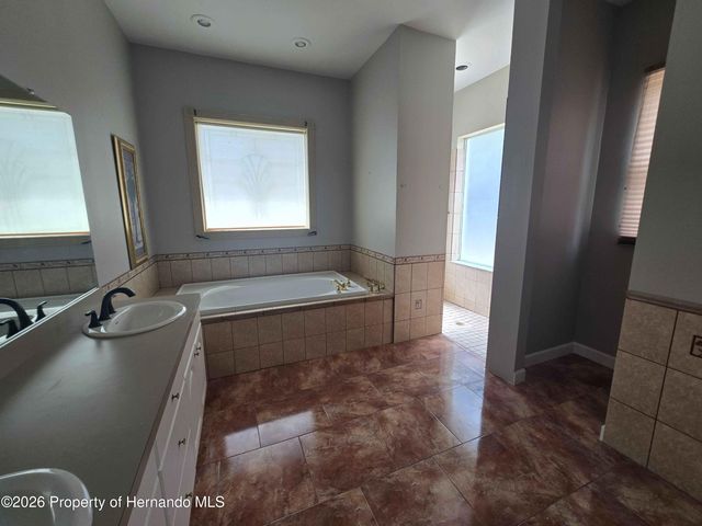 12020 Robina Road, Weeki Wachee, FL 34614