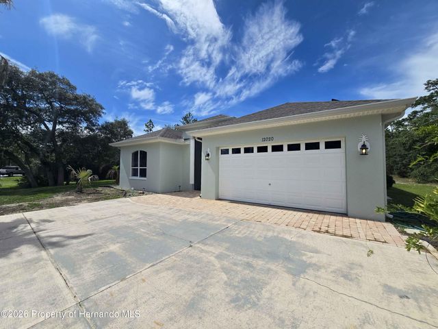 12020 Robina Road, Weeki Wachee, FL 34614