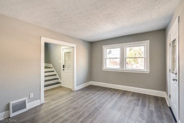 561 Melrose Street, Akron, OH 44305