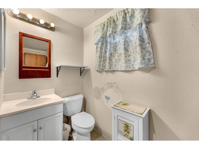 9007 Ne 111TH Ave, Vancouver, WA 98662