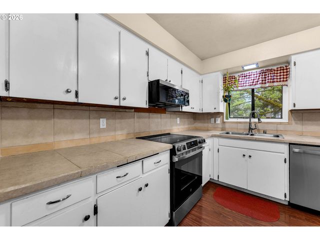 9007 Ne 111TH Ave, Vancouver, WA 98662