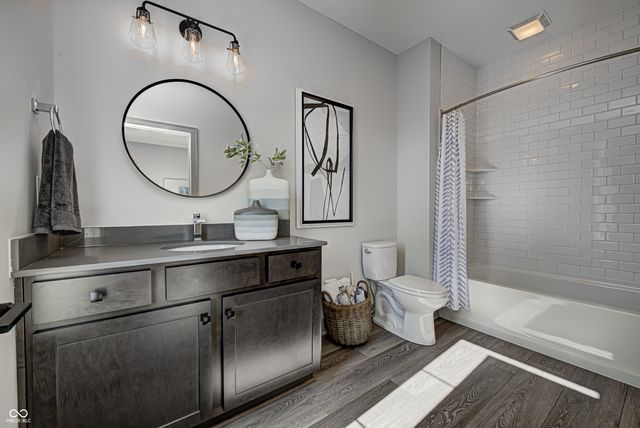 176 Midland Trace Loop, Westfield, IN 46074