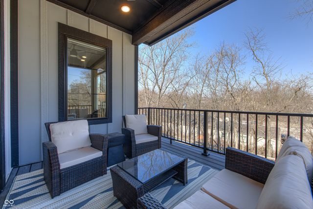 176 Midland Trace Loop, Westfield, IN 46074