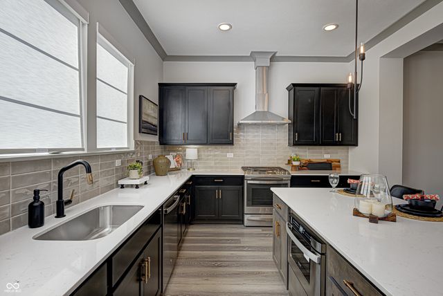 176 Midland Trace Loop, Westfield, IN 46074