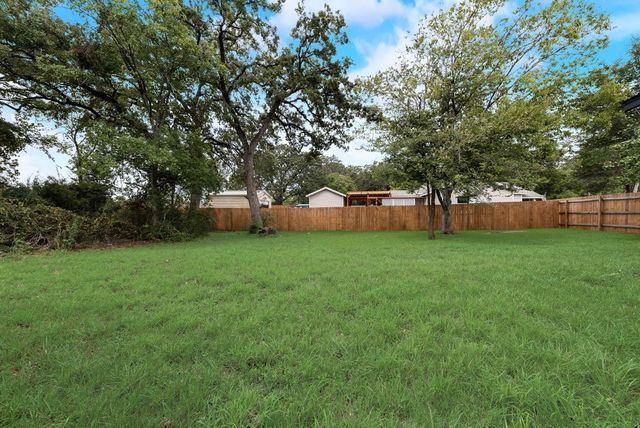 8418 Plainview Drive, Dallas, TX 75217