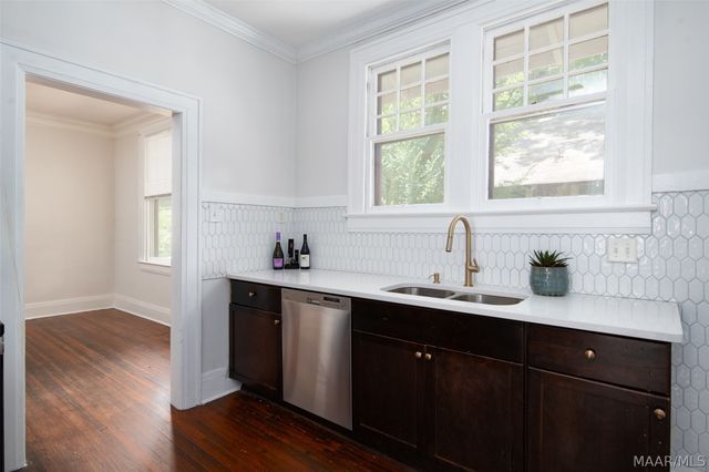 949 S Lawrence Street, Montgomery, AL 36104