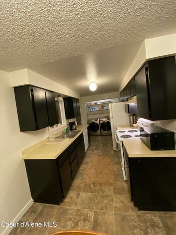 1024 E Woolsey DR, Coeur D'alene, ID 83814
