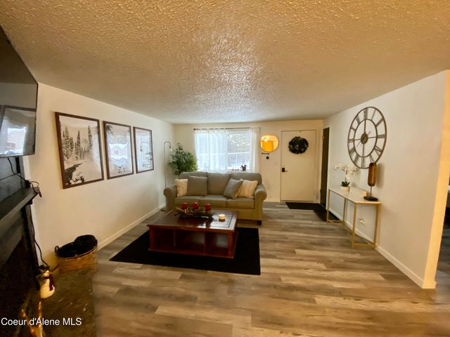 1024 E Woolsey DR, Coeur D'alene, ID 83814
