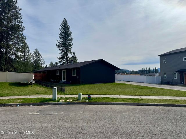 1024 E Woolsey DR, Coeur D'alene, ID 83814