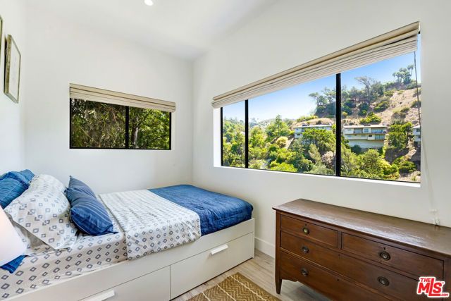 2506 Zorada Drive, Los Angeles, CA 90046