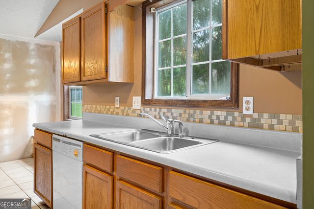 1406 River Landing Way, Woodstock, GA 30188