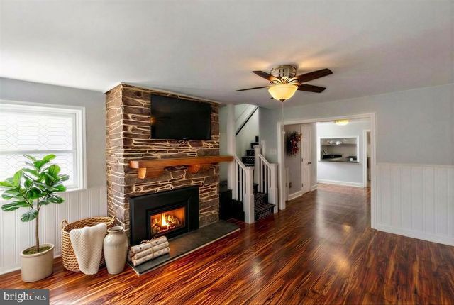 328 CHURCH ST, Phoenixville, PA 19460