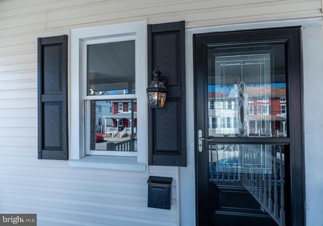 328 CHURCH ST, Phoenixville, PA 19460